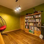 Amber Villa
